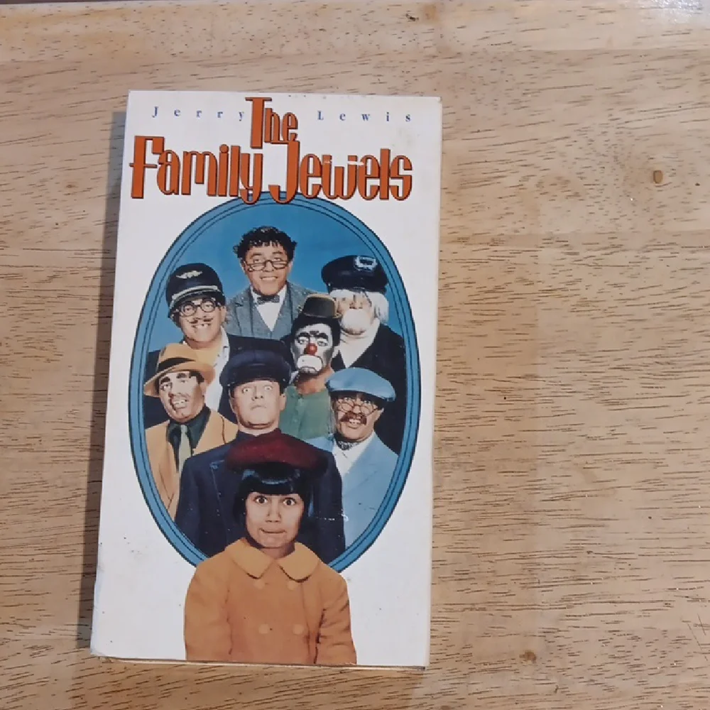 2/$10 The Family Jewels VHS Tape